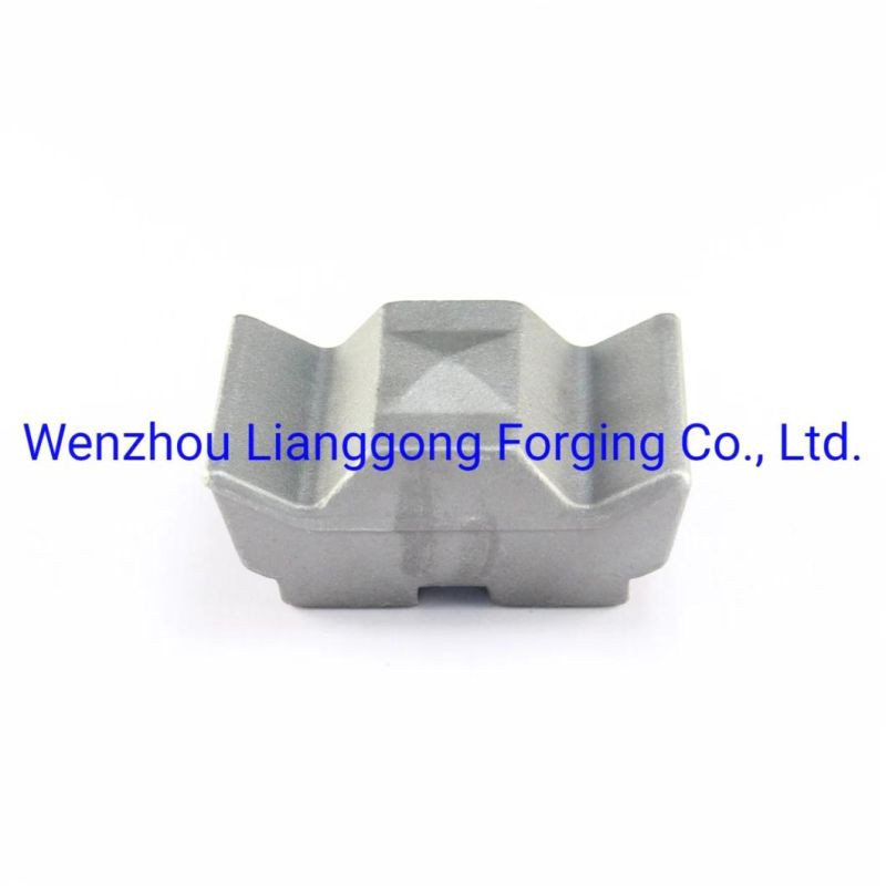 Customized Horizontal Grinding Wear Parts/Teeth/Tip/Hammer/Chipper