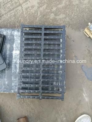 China Factory En124-2 Ductile Cast Iron Square Gully Grating (400, 500, 600)