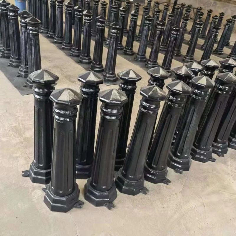 China Factory OEM Sand Casting Black Ductile Iron Aluminum Steel Parking Decorative Mooring Bollard Street Traffic Barrier