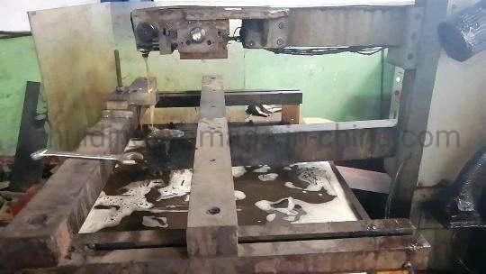 China Foundry Made OEM Cheap Cast Iron Anvil Blacksmith′s Steel Anvil