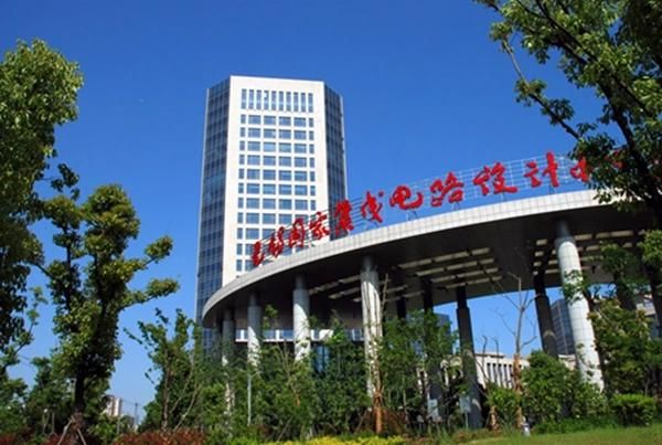 OEM Steel Fabrication Heavy Alloy Steel Forgings with The Standard of ASTM, DIN, GB