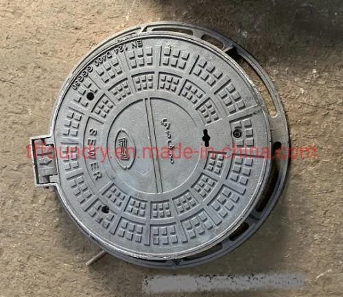 Black Bituminous D. I. Manhole Cover with Aluminium Moulding