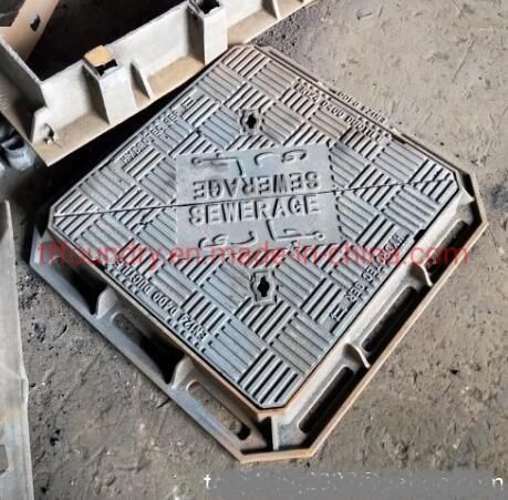 Black Bituminous D. I. Manhole Cover with Aluminium Moulding