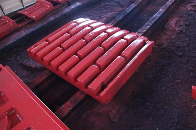 High Manganese Steel Plate Jaw Crusher Plate Wear Parts for Mining Machinery