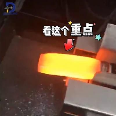 Upsetting Process Save Raw Materials Forging Technique Descaling Machine